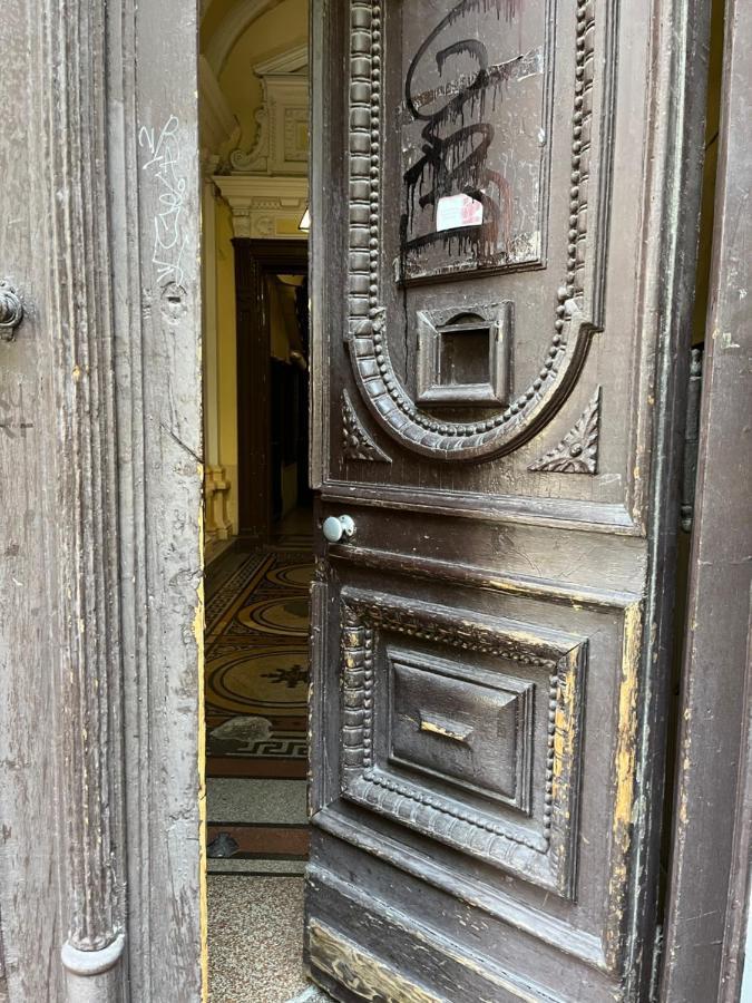 شقة بودابست  في Casa Nora Liszt Ferenc Ter المظهر الخارجي الصورة