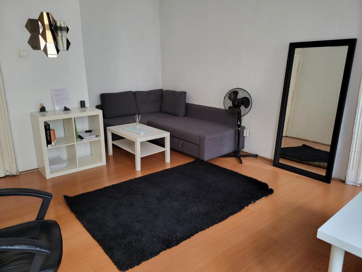 شقة بودابست  في Casa Nora Liszt Ferenc Ter المظهر الخارجي الصورة